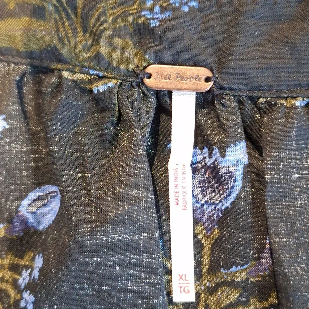 Free People Black and Blue Floral Women's Puff Sleeve Crop Top Size XL